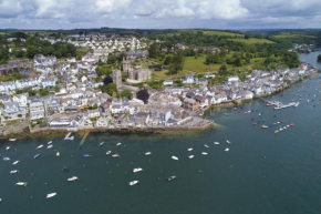 Fowey Penthouse, Fowey